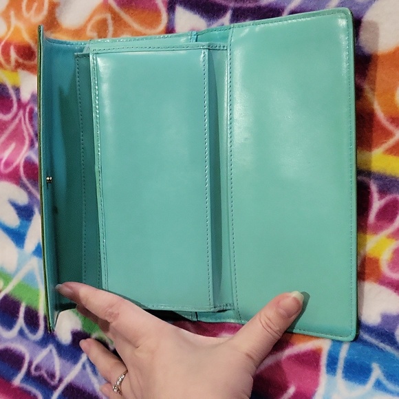 Kate Spade ♠️ Wallet - Picture 12 of 17